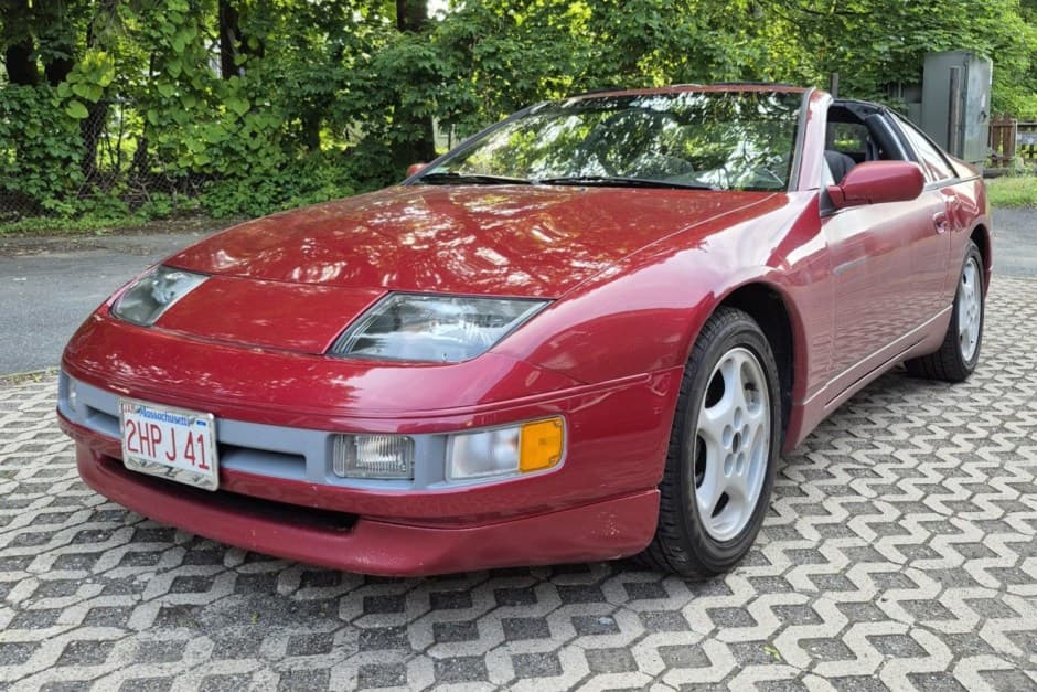1990 Nissan Z32 300ZX sold for $8,300