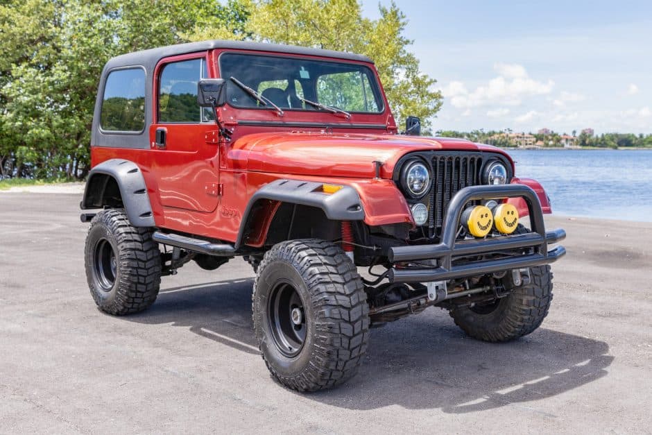 1985 Jeep CJ-7 sold for $19,250
