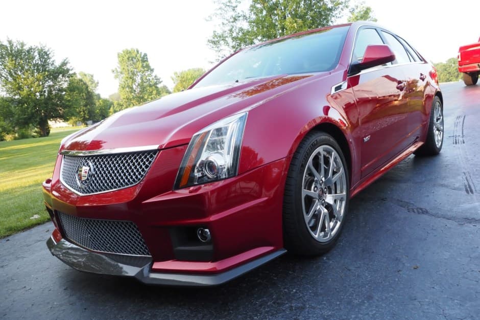 2012 Cadillac CTS & CTS-V sold for $55,000