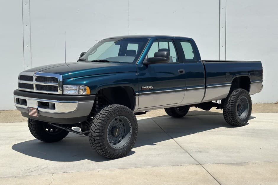1996 Dodge Ram HD (1994-2002) sold for $21,500