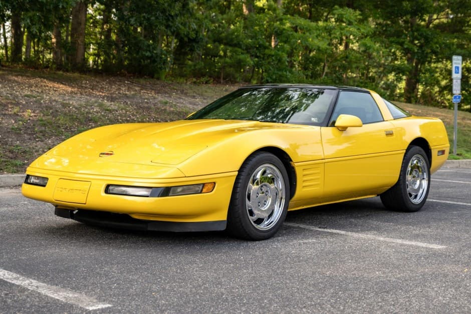 1991 Chevrolet Corvette C4 sold for $10,500