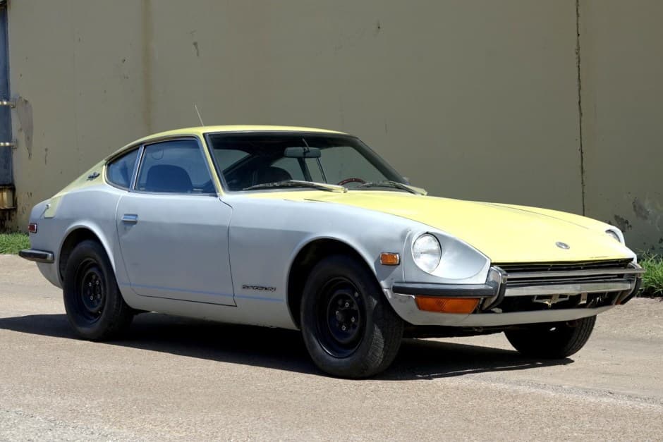 1971 Datsun 240Z sold for $13,250