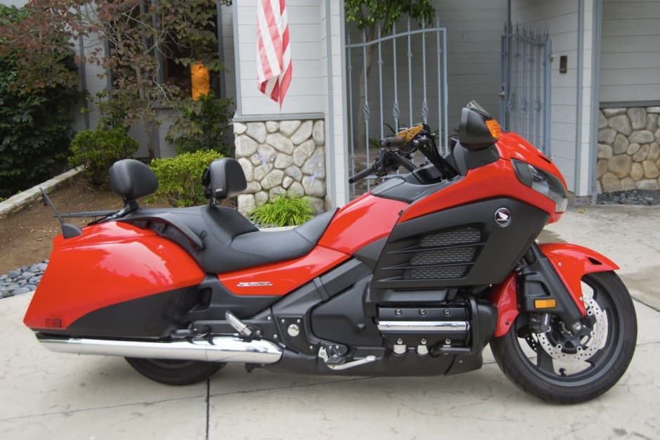2013 Honda Gold Wing sold for $7,050