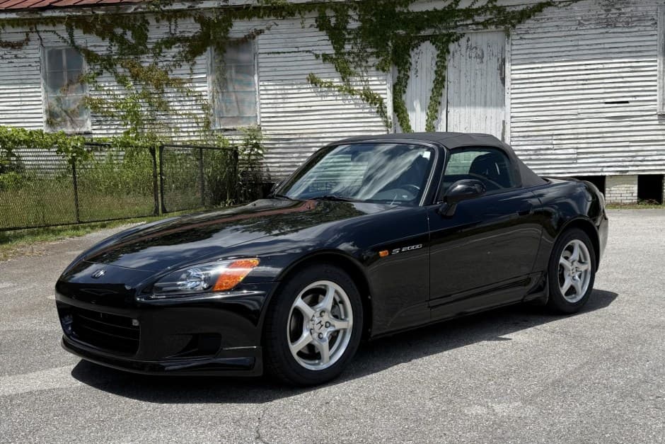 2000 Honda AP1 S2000 sold for $32,250