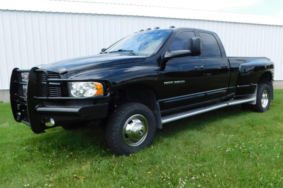 2005 Dodge Ram HD (2003-2010) sold for $17,000