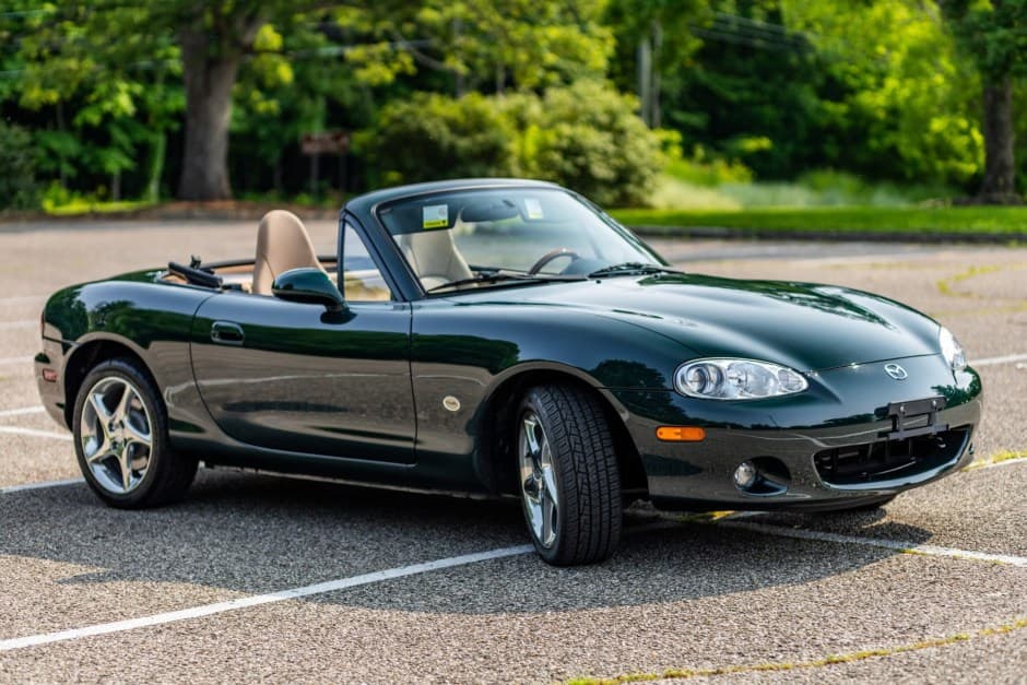 2001 Mazda NB MX-5 Miata sold for $22,700