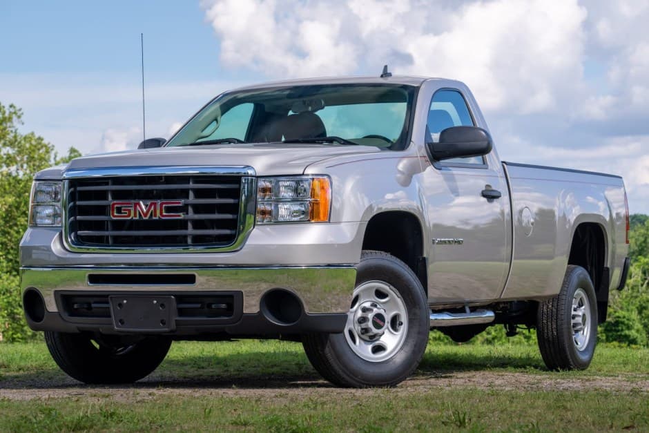 2008 GMC Sierra HD (GMT900 2007-2014) sold for $24,200