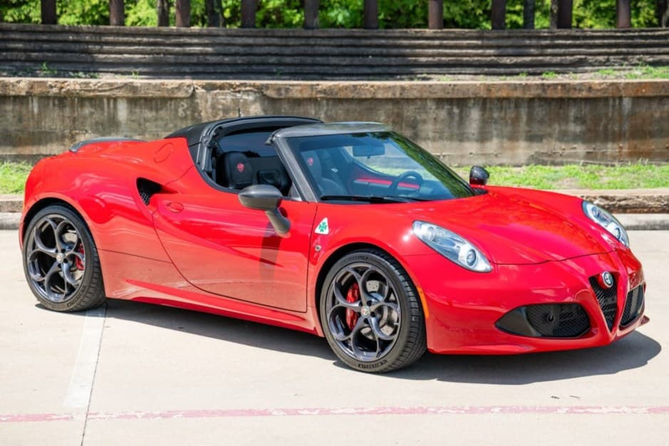 2016 Alfa Romeo 4C sold for $49,250