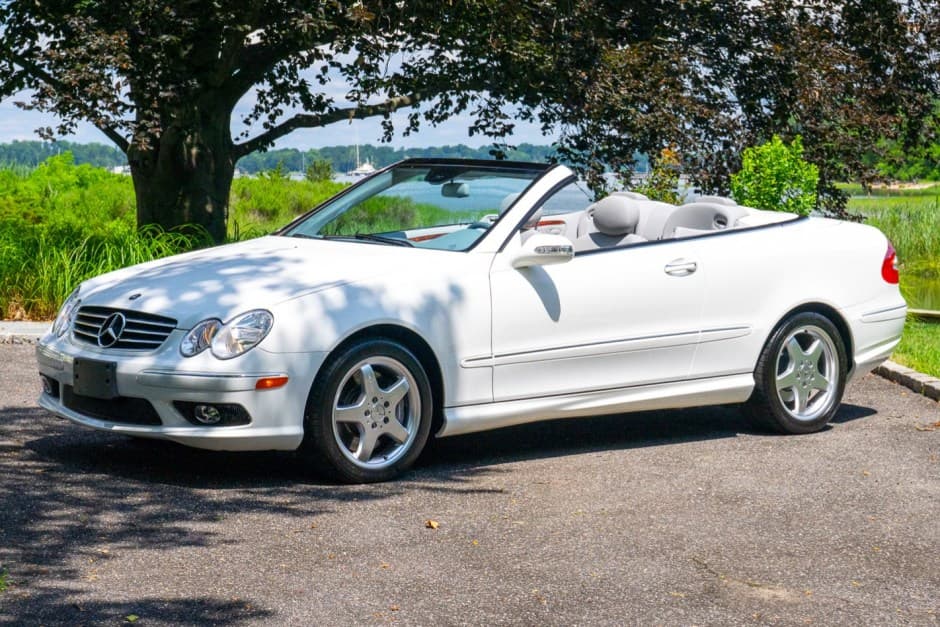 2004 Mercedes-Benz CLK-Class sold for $21,000