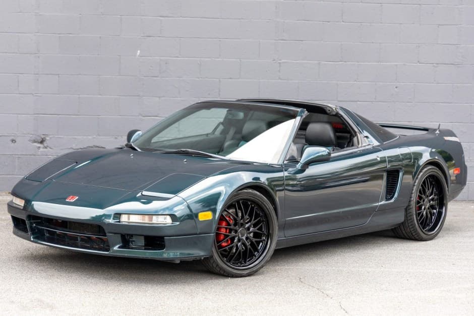 1995 Acura NSX NA1 sold for $66,000