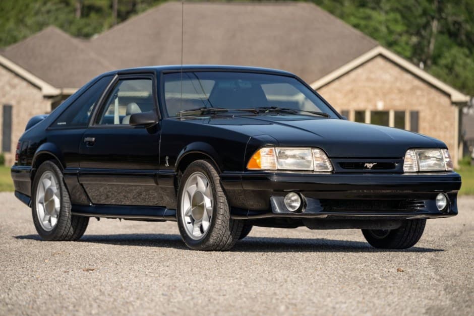 1993 Ford Fox-Body Mustang sold for $26,750