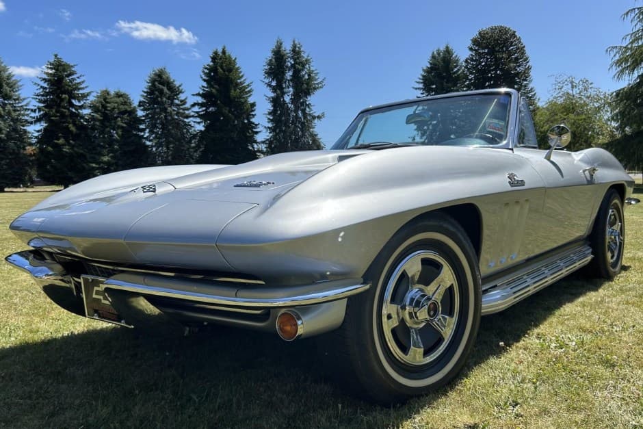 1966 Chevrolet Corvette C2 sold for $65,000