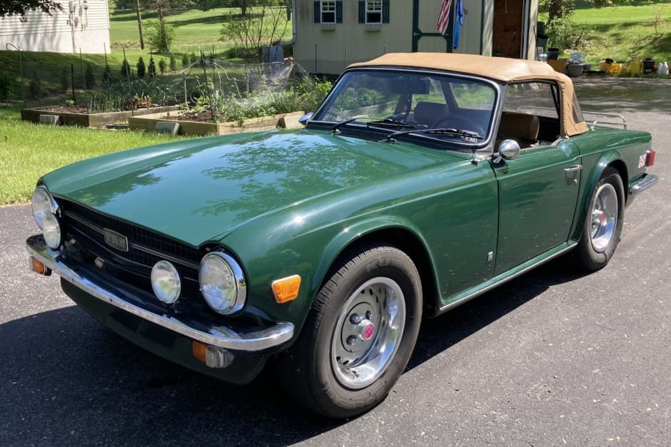 1974 Triumph TR6 sold for $15,500