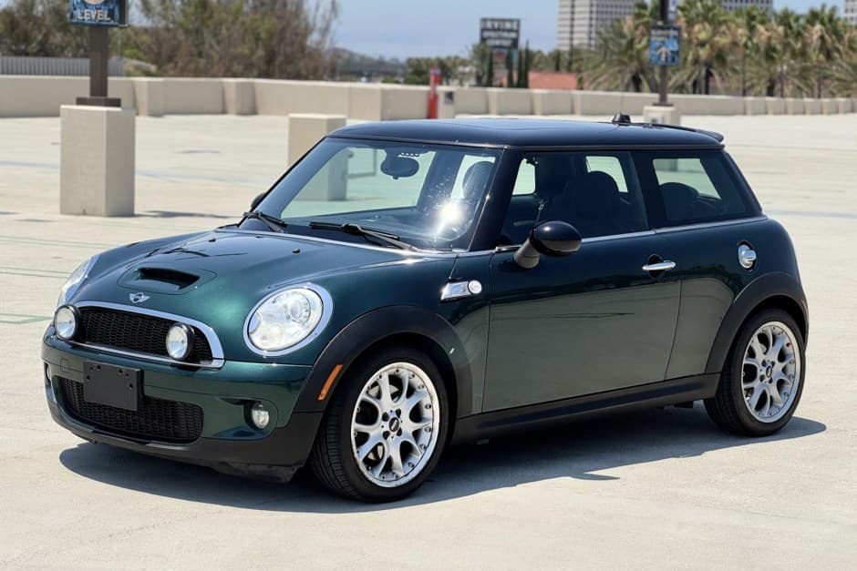 2008 Mini R56 Cooper, Cooper S, and John Cooper Works sold for $9,851