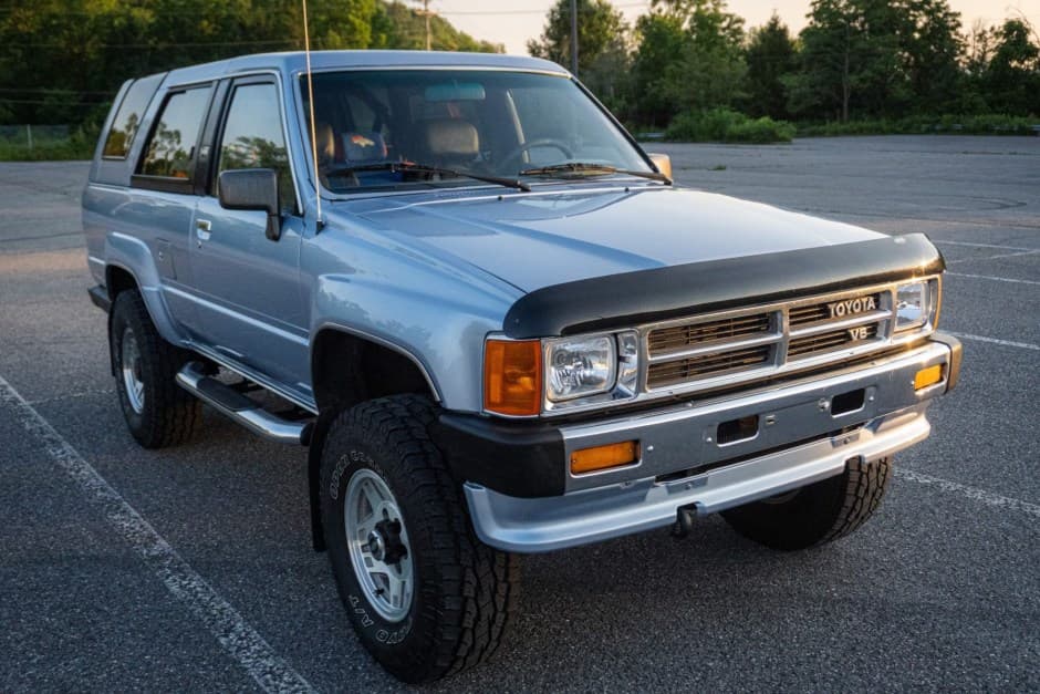1988 Toyota 4Runner (N60) sold for $11,750