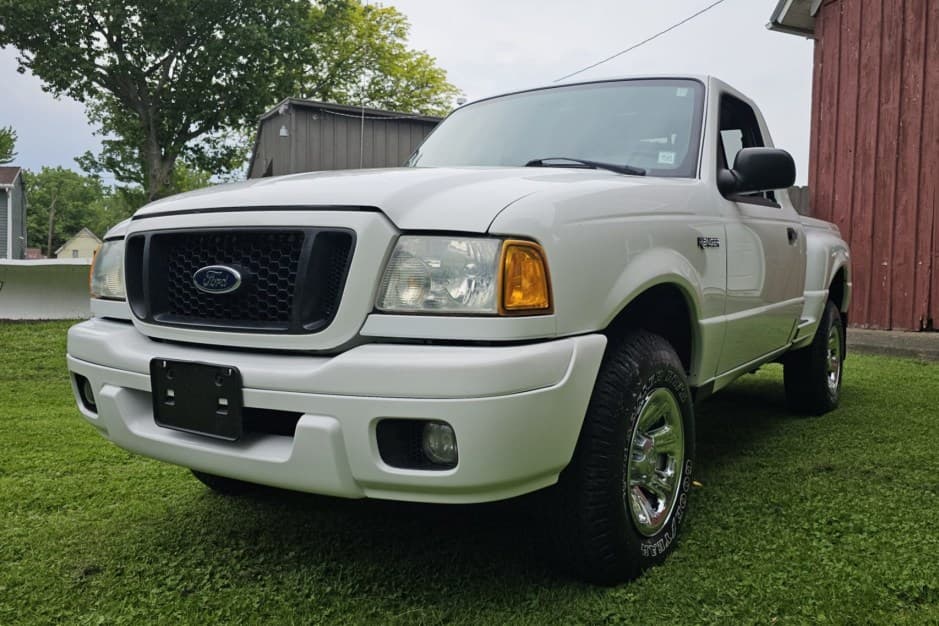2004 Ford Ranger 1998-2011 sold for $12,350