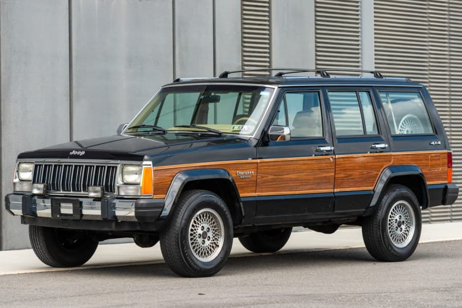 1992 Jeep XJ Cherokee sold for $16,000