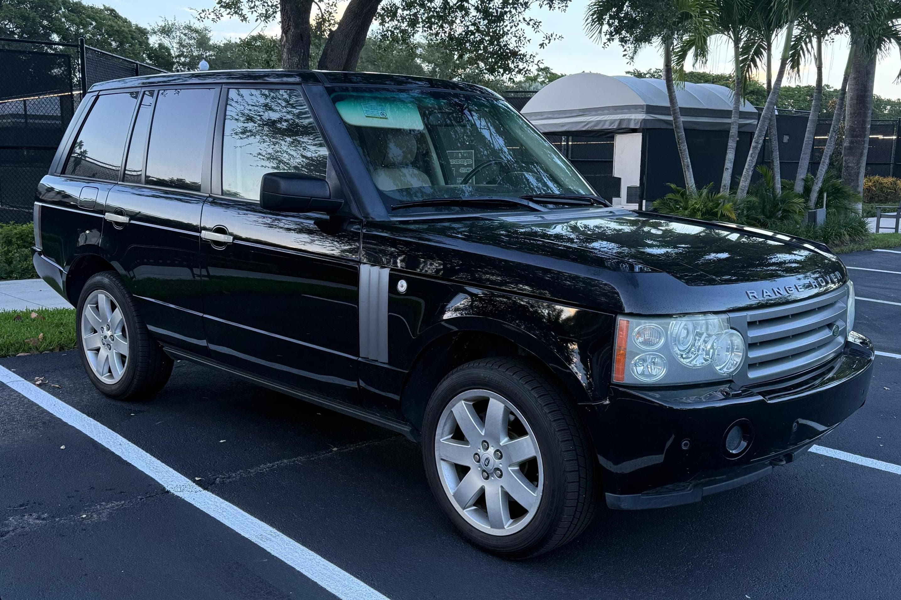 2006 Land Rover Range Rover Sport sold for $14,000