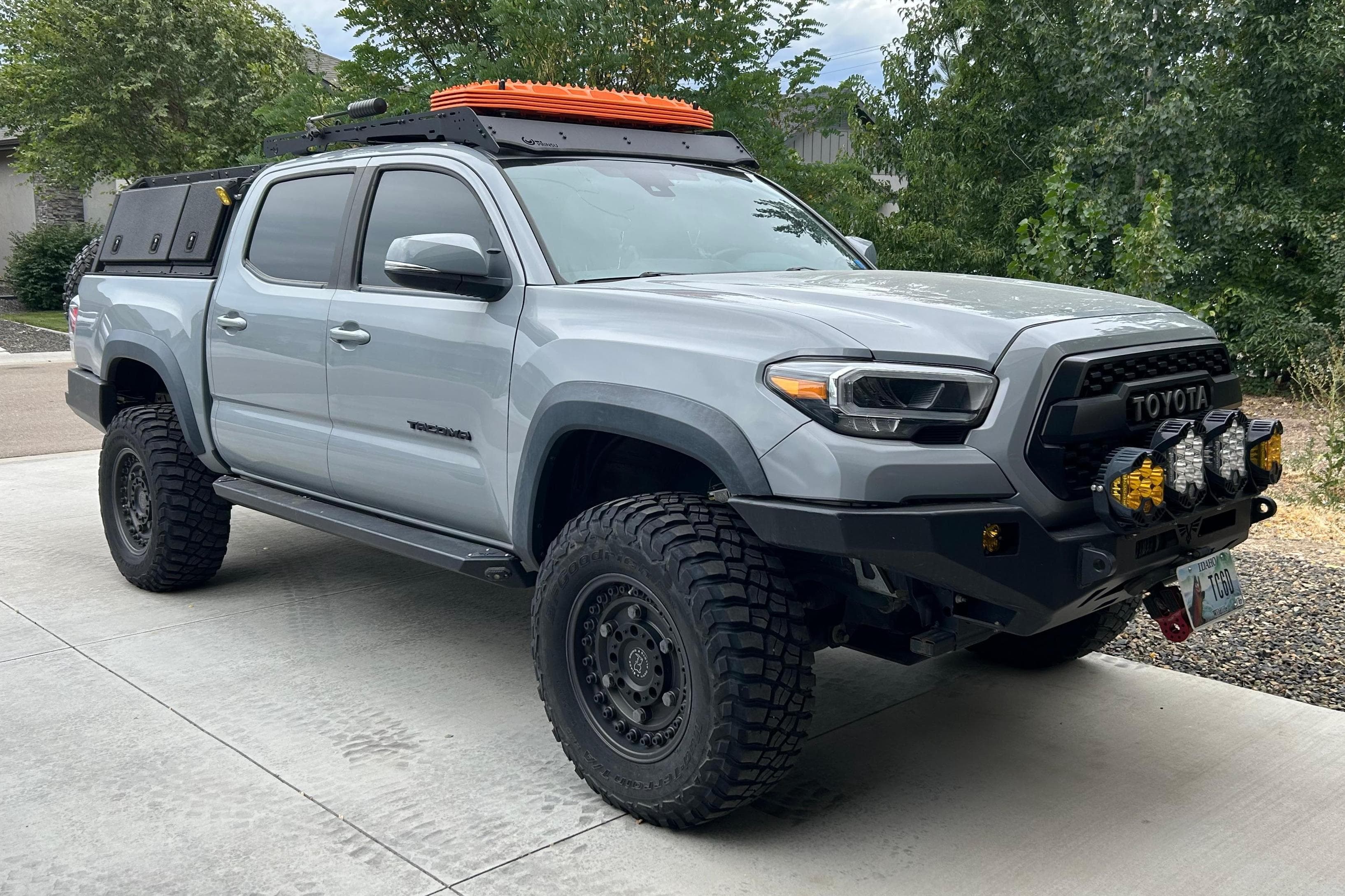 2020 Toyota Tacoma sold for $38,400