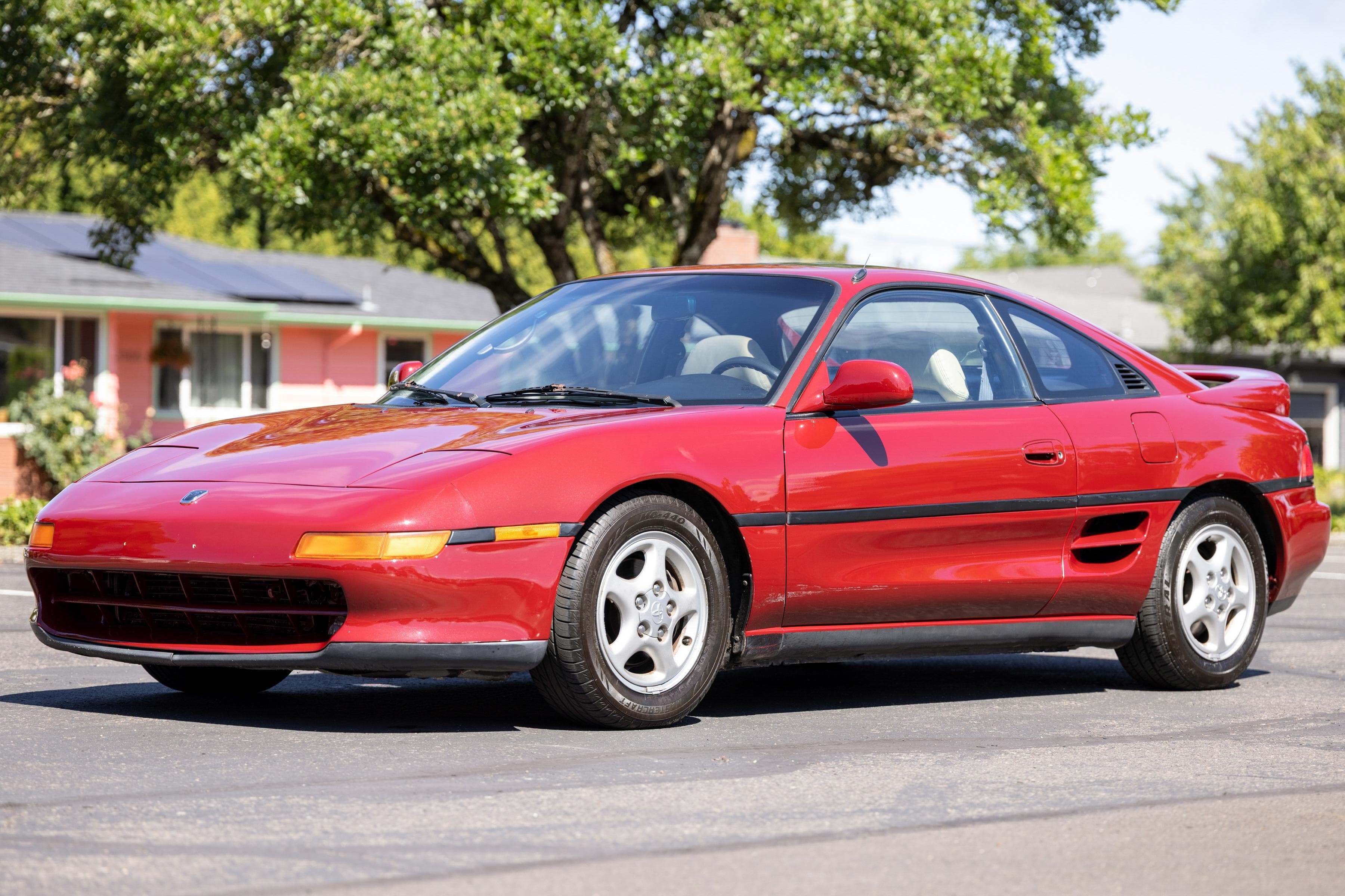 1991 Toyota MR2 sold for $5,777