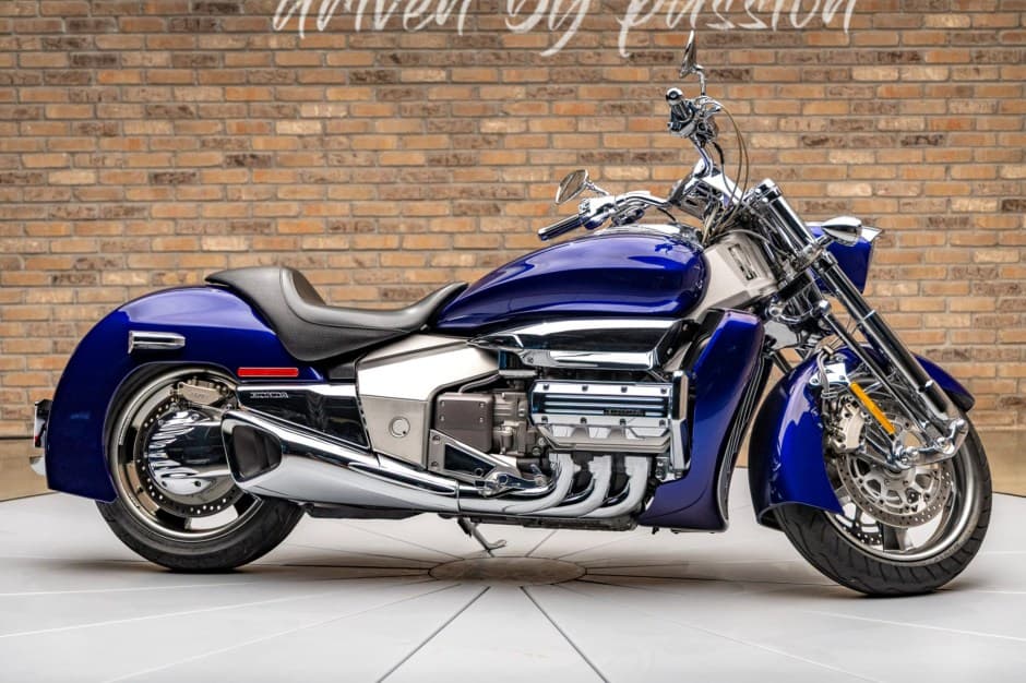 2004 Honda Rune sold for $16,250