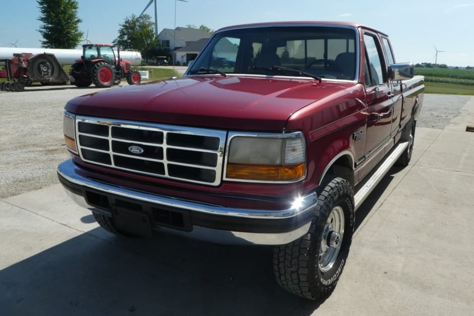 1996 Ford F-Series 1992-1997 sold for $15,500