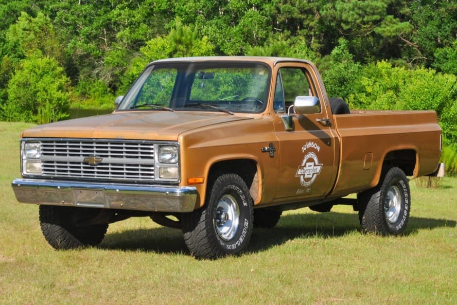 1984 Chevrolet C/K (1973-1991) sold for $10,250