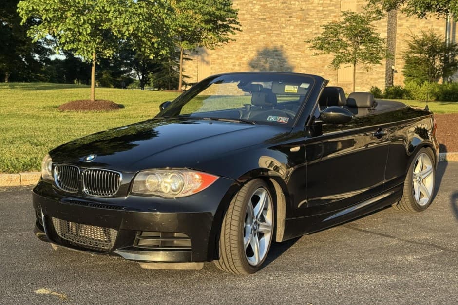 2008 BMW E82/E88 1-Series sold for $7,650