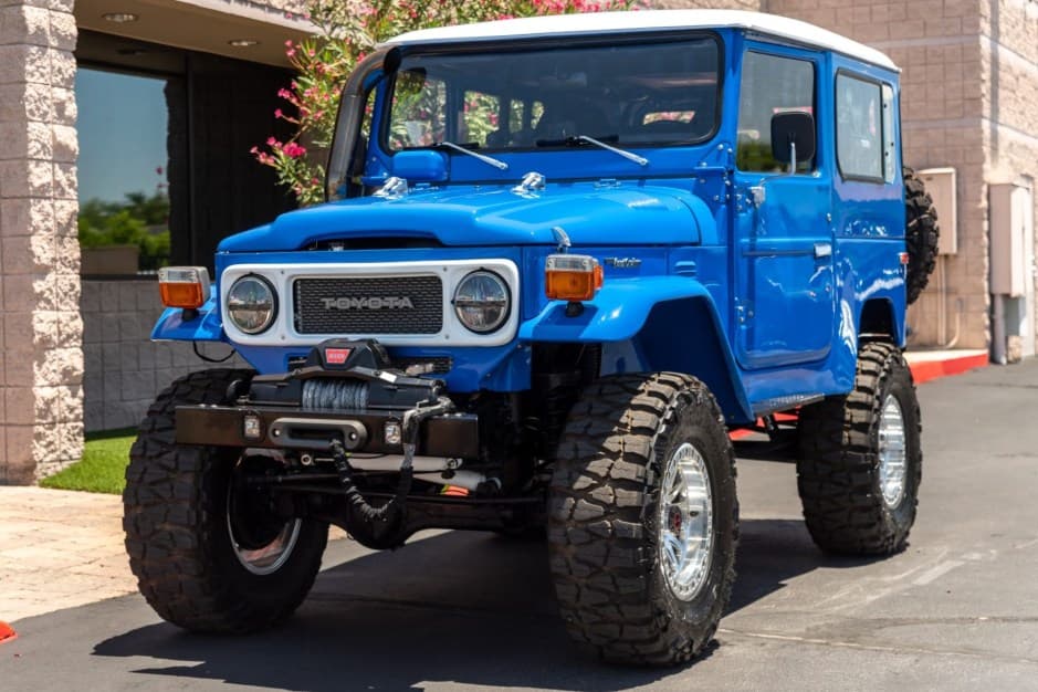 1980 Toyota Land Cruiser FJ40 sold for $33,750
