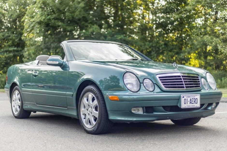 2000 Mercedes-Benz CLK-Class sold for $8,700
