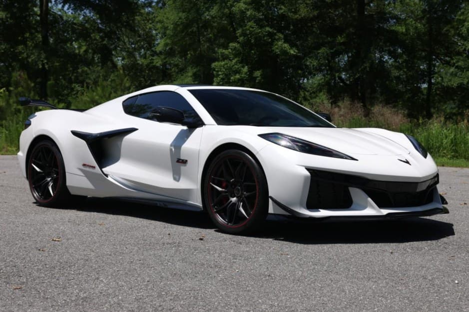 2023 Chevrolet Corvette C8 sold for $133,000