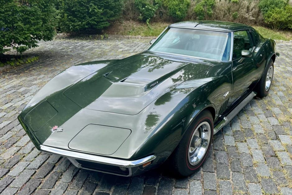 1969 Chevrolet Corvette C3 sold for $57,000