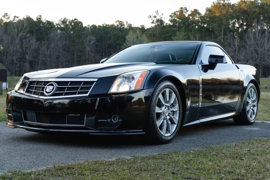 2009 Cadillac XLR sold for $30,000