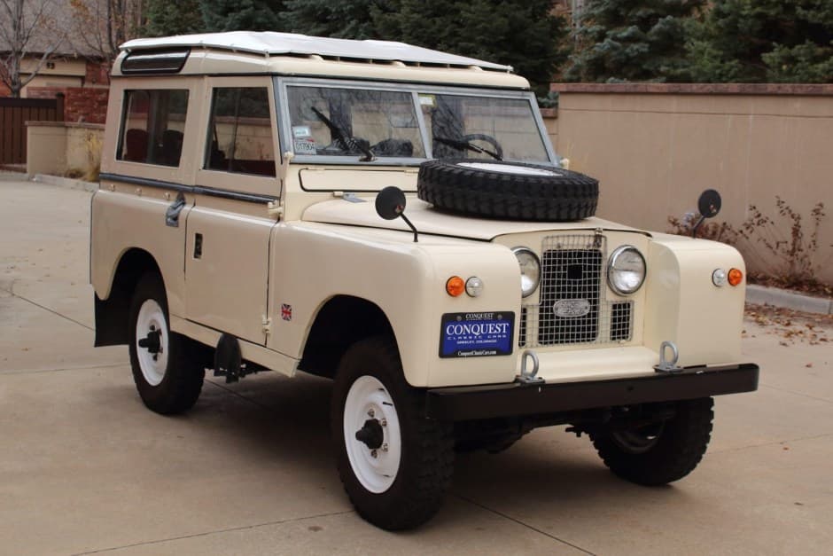 1964 Land Rover Series 88 sold for $16,750