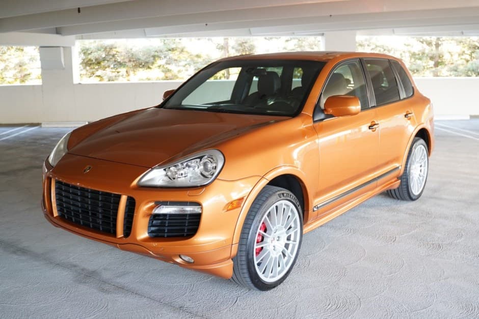 2009 Porsche 955/957 Cayenne (2003-2010) sold for $59,000
