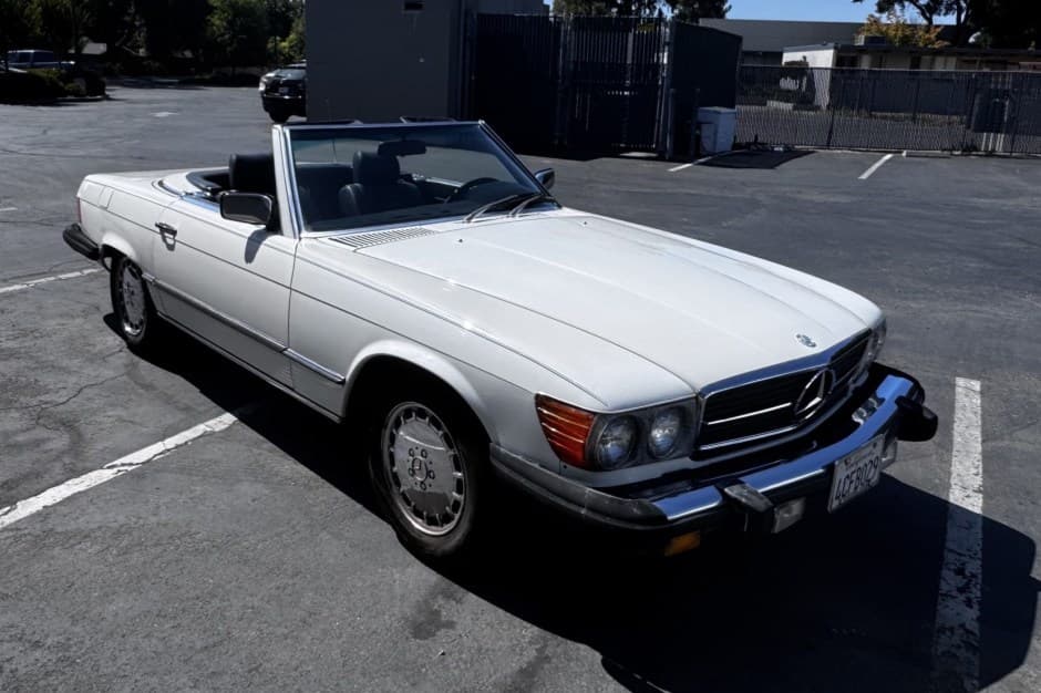 1984 Mercedes-Benz R107 SL sold for $5,600
