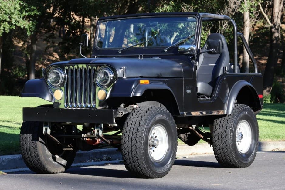 1974 Jeep CJ-5 sold for $11,001