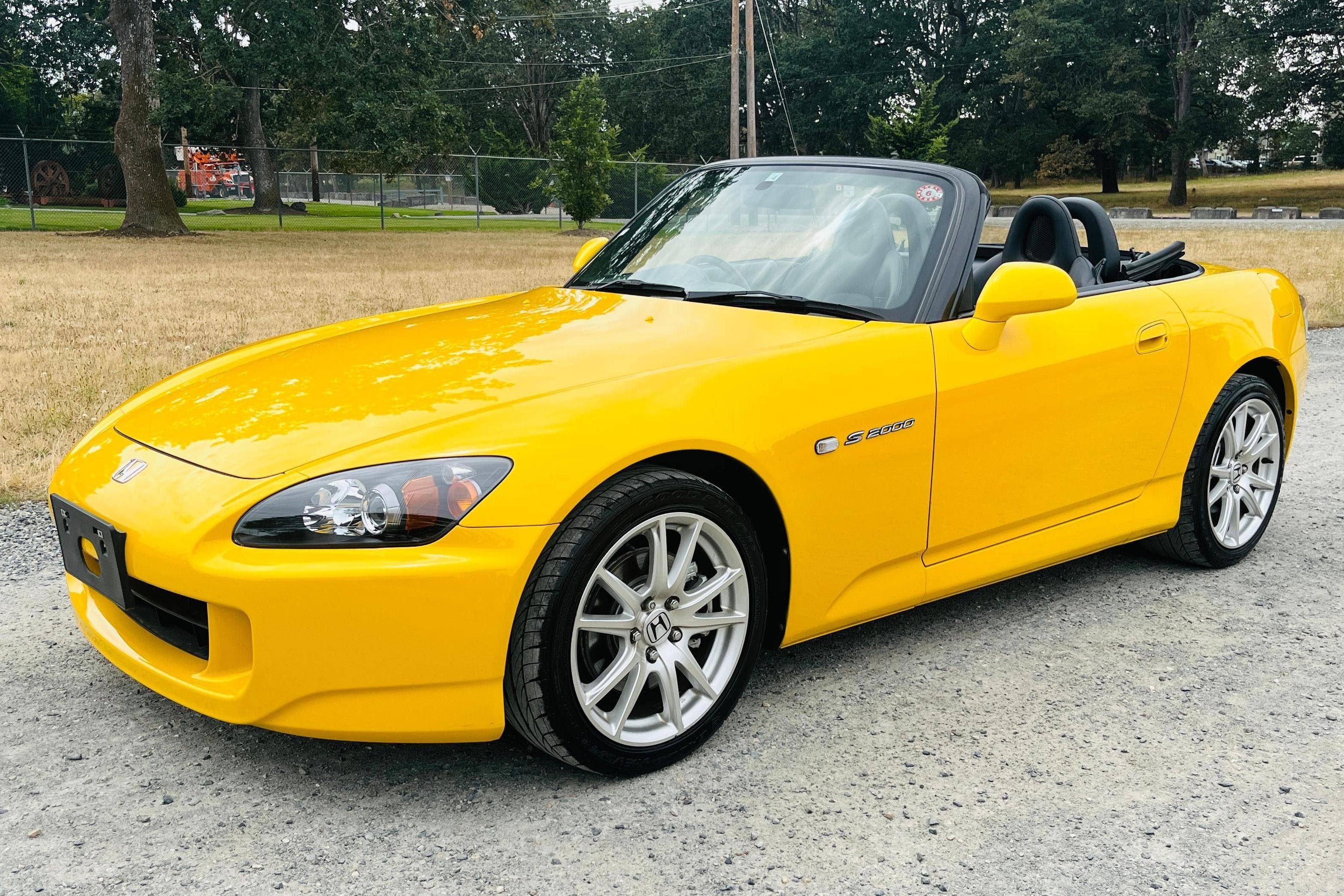 2000 Honda S2000 sold for $23,500