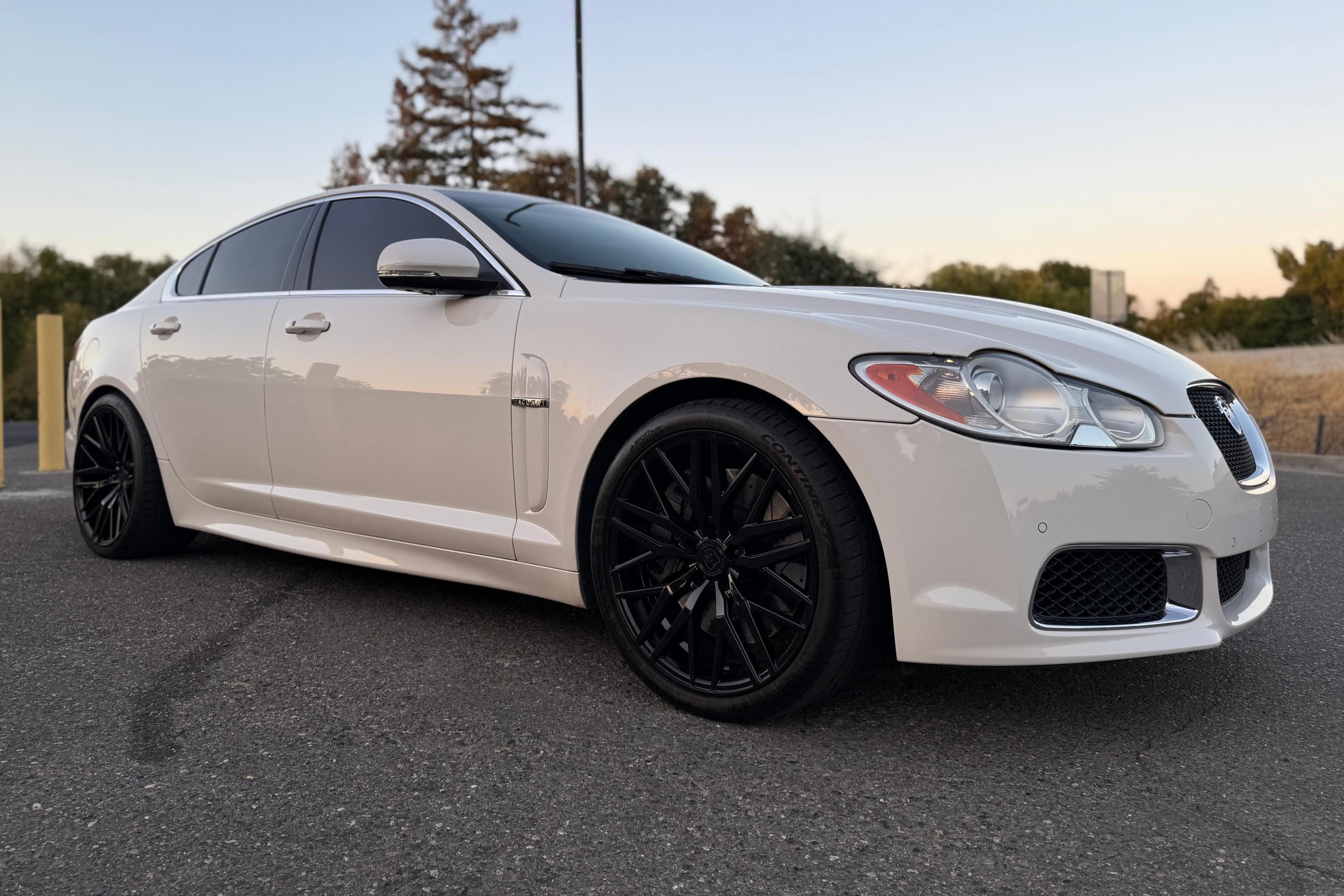 2010 Jaguar XFR sold for $6,900