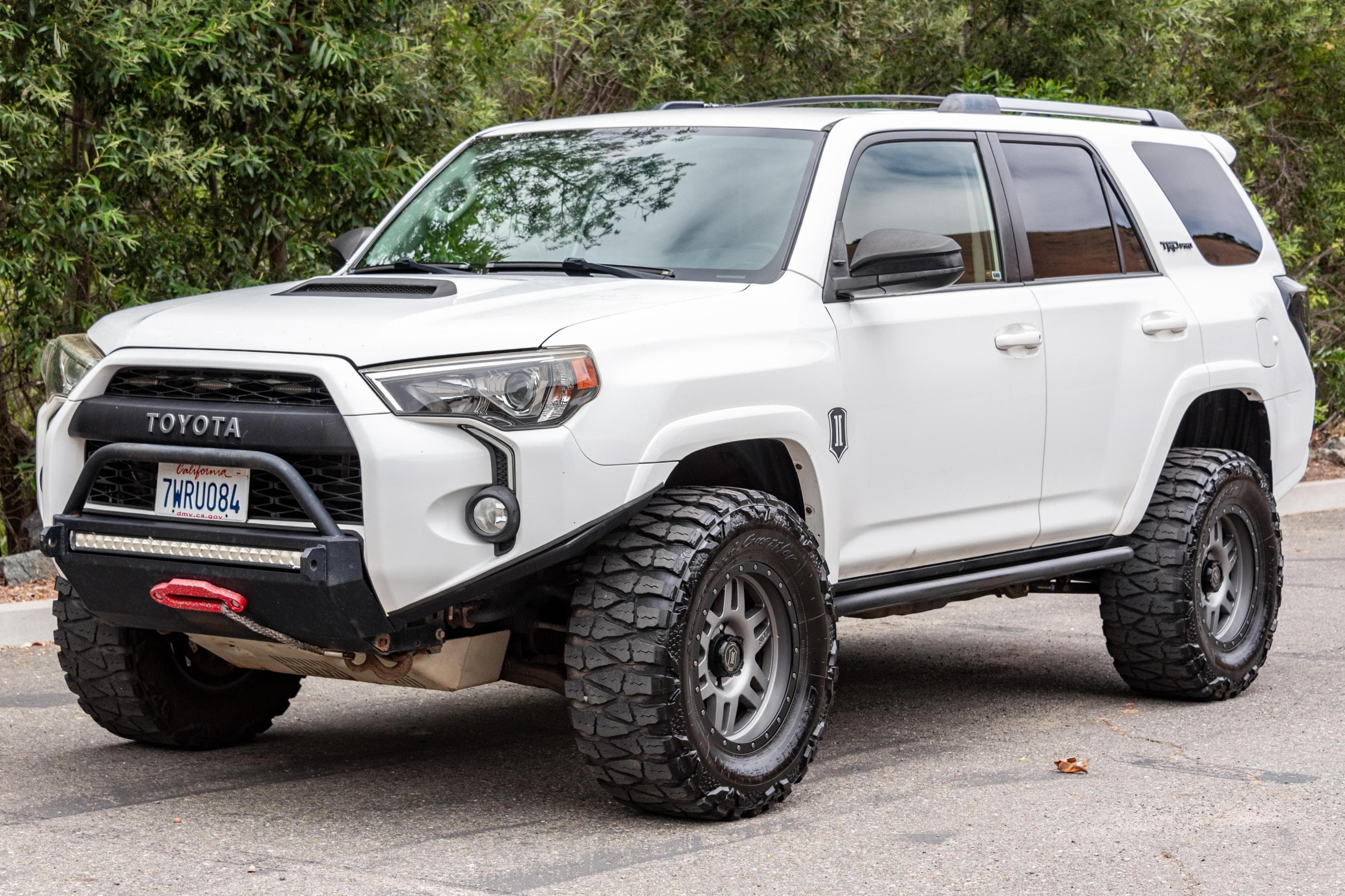 2017 Toyota 4Runner sold for $34,777