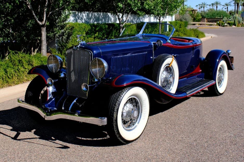 1932 Auburn  sold for $84,000