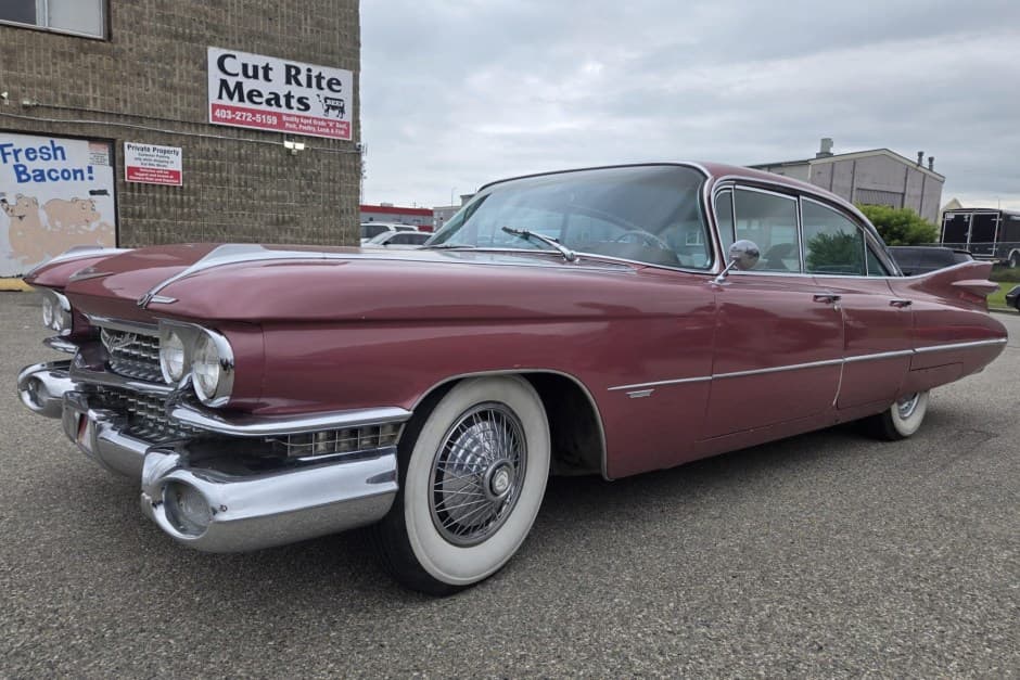 1959 Cadillac Series 62 sold for $19,900