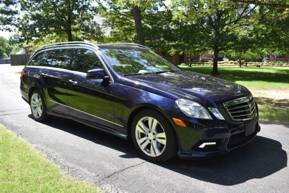 2011 Mercedes-Benz W212 E-Class sold for $11,500