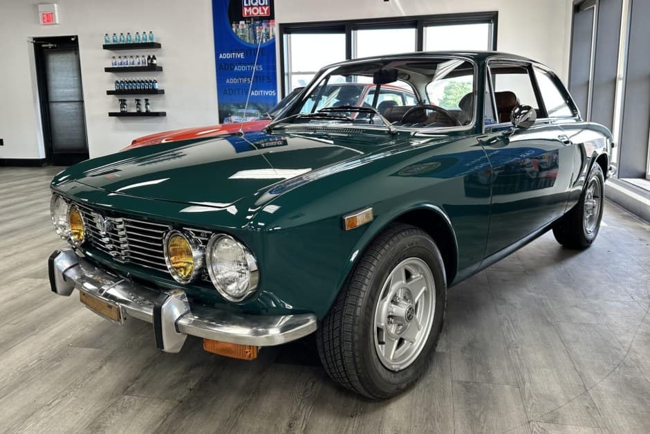 1974 Alfa Romeo 105/115 Series Coupe sold for $56,000