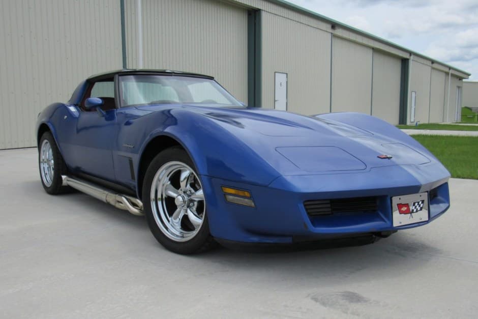 1982 Chevrolet Corvette C3 sold for $12,750