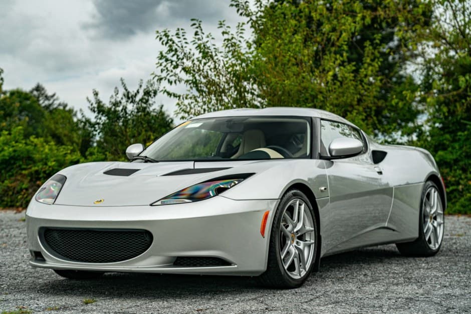 2011 Lotus Evora sold for $38,500