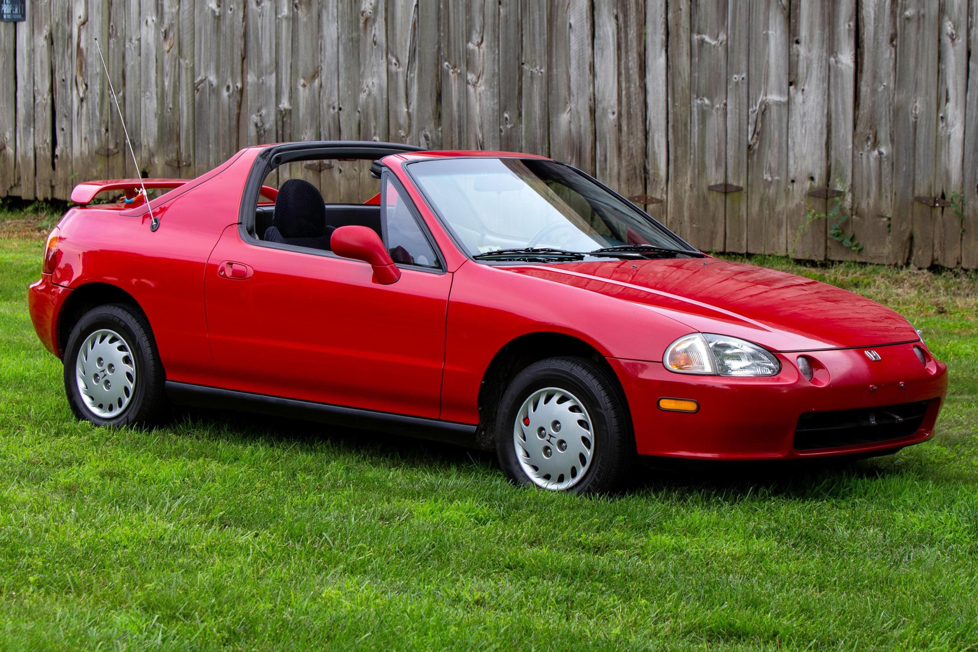 1993 Honda Del Sol sold for $5,600