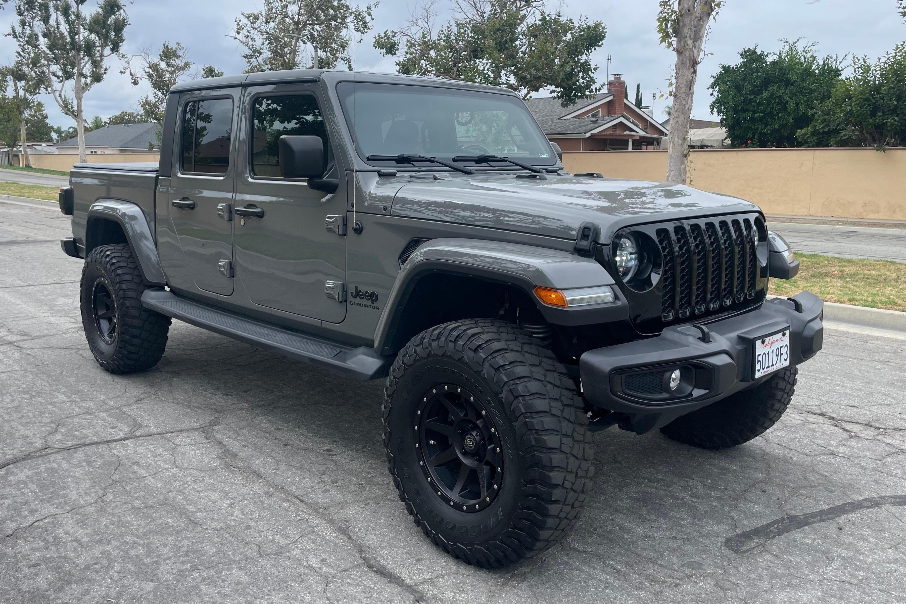 2021 Jeep Gladiator sold for $25,250