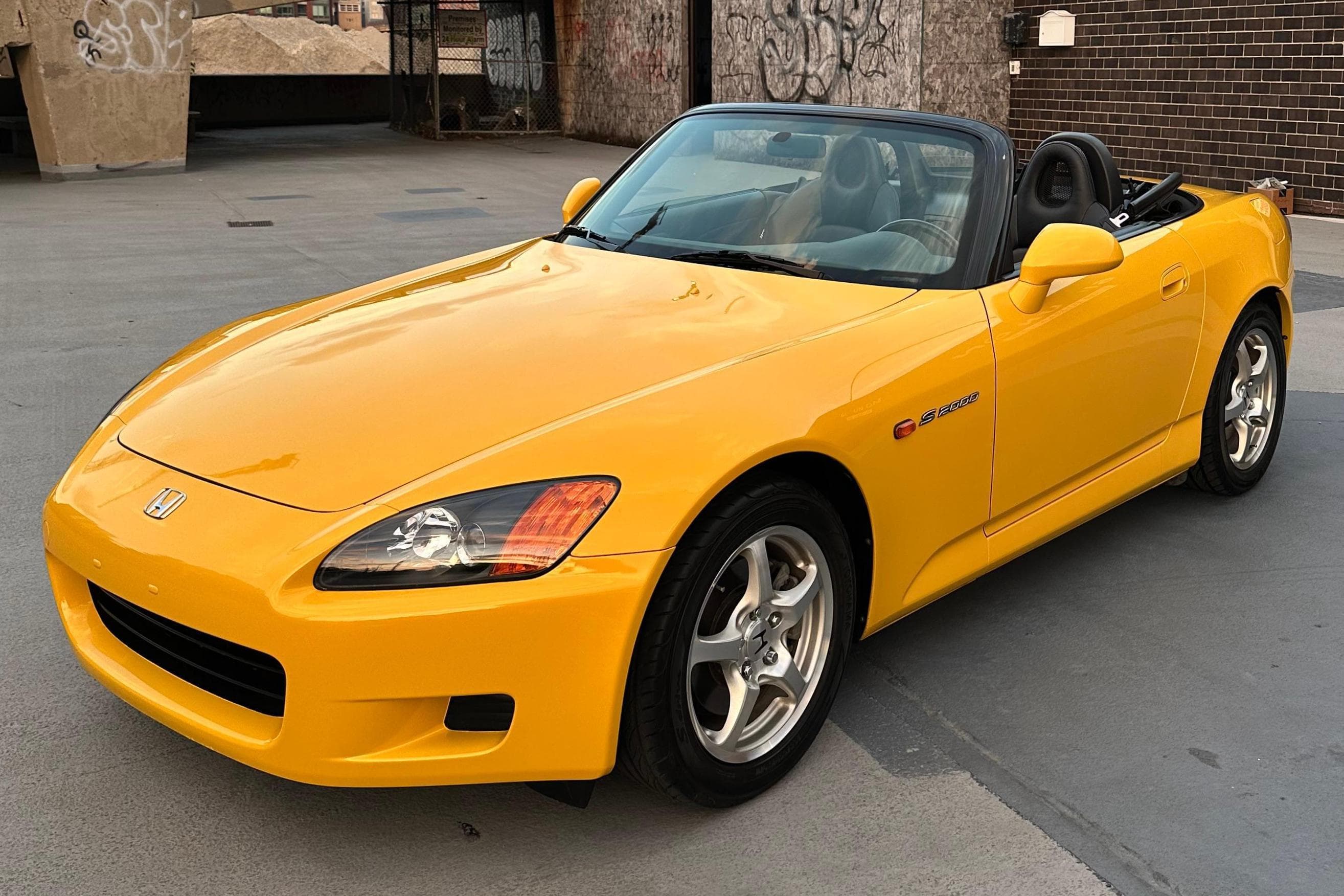2002 Honda S2000 sold for $32,000
