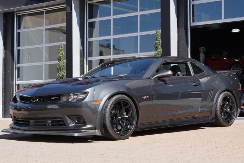 2015 Chevrolet Camaro 5th Generation 2010-2015 sold for $50,000